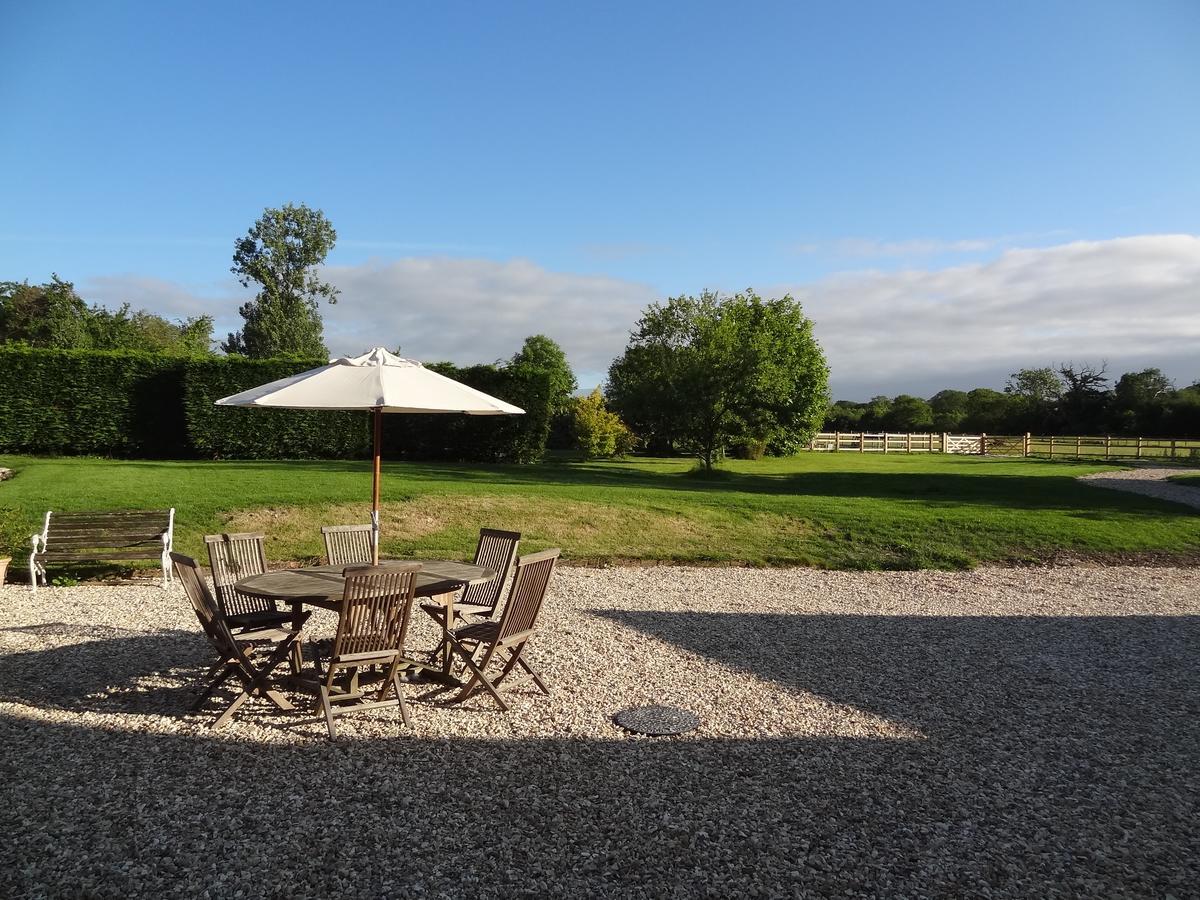 Huxham Farmhouse Bed & Breakfast East Pennard ภายนอก รูปภาพ