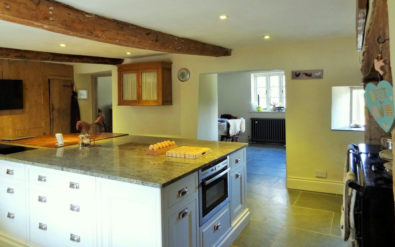 Huxham Farmhouse Bed & Breakfast East Pennard ภายนอก รูปภาพ