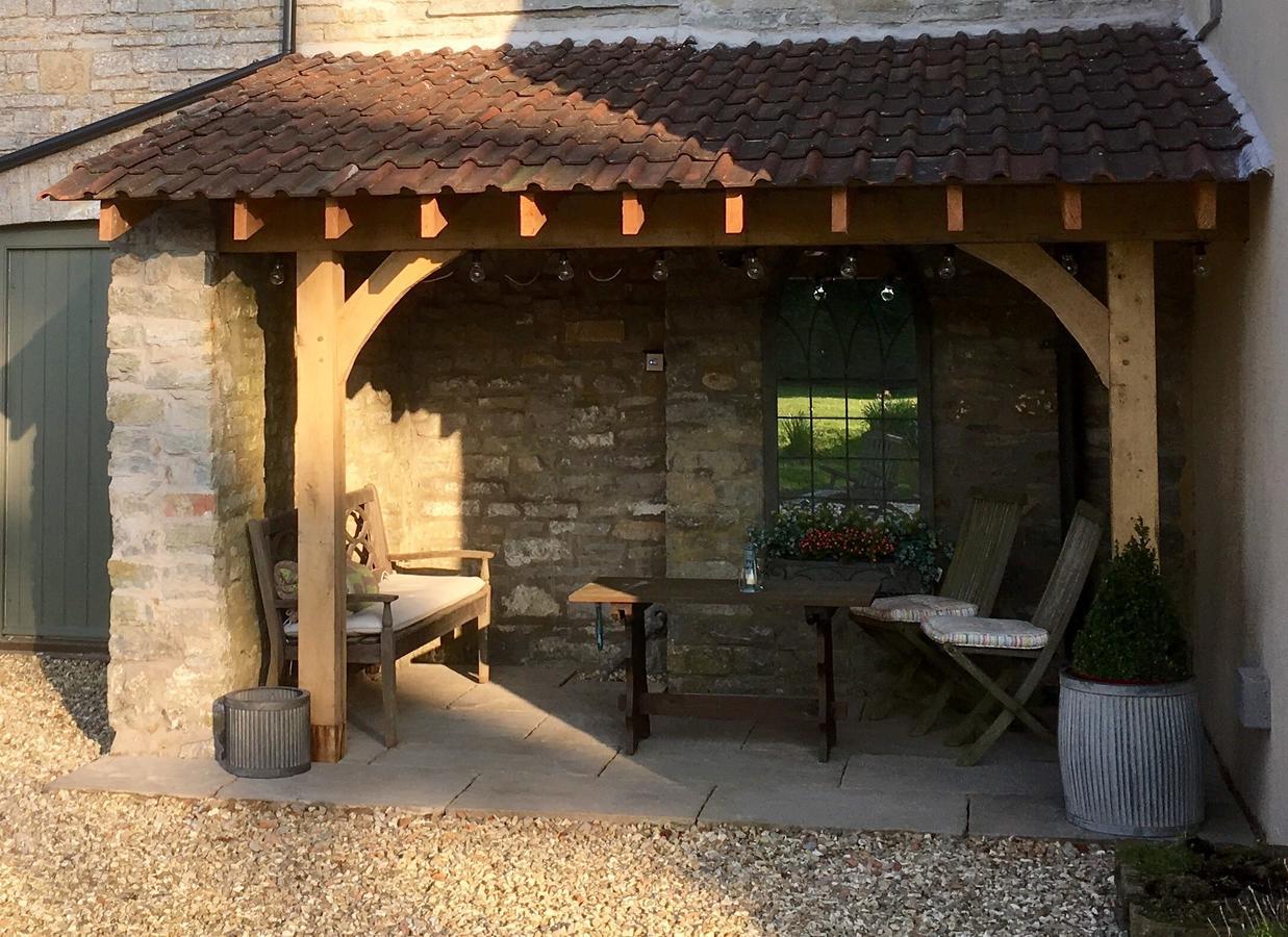 Huxham Farmhouse Bed & Breakfast East Pennard ภายนอก รูปภาพ
